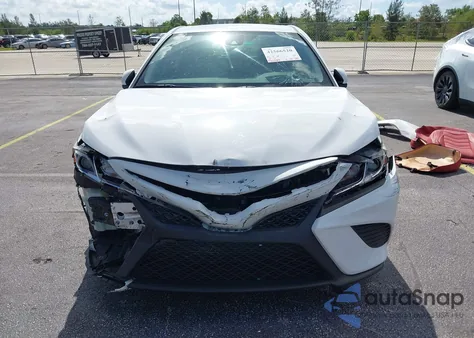 2020 Toyota Camry Se из США, поврежденный, VIN 4T1G11AK2LU980146